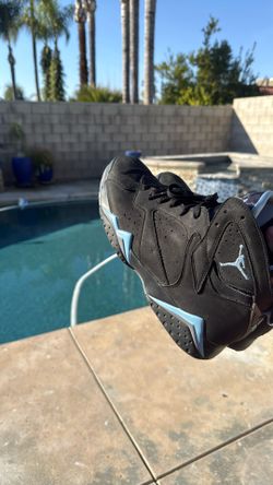 Air Jordan 7 “Black / University Blue