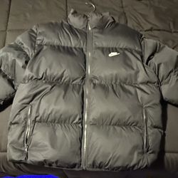 Nike Puffer 