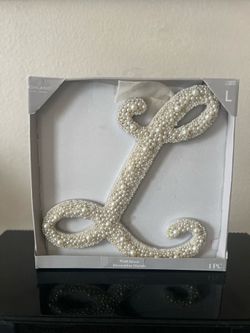 Home Decor/ Large Pearl Letters/ ‘B’, ‘L’, ‘D’ Letters, Brand New, Gorgeous!