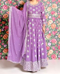 Purple Embroidered lehnga with Dupatta