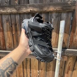 Balenciaga Track Runner