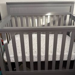 Mini Crib