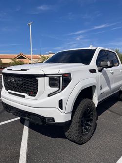 2023 GMC AT4 Black Widow 1500