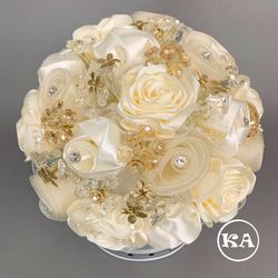 Quinceanera bouquet Ivory