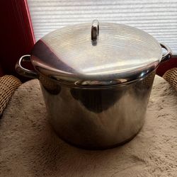 Revereware Extra Large Stock Pot.