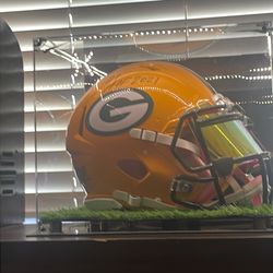 Football helmet signed by Charles Woodson Hall of Fame 2021