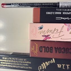 Makeup Bundle 