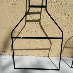 18"h x 24"w Round Rod Frame (Black)