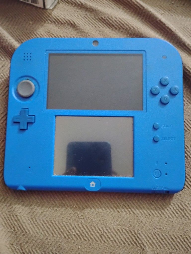 Nintendo 2DS (No Charger)