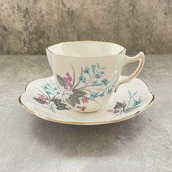 Vtg Royal Seagrave Fine Bone China England Floral Tea Cup Saucer Set