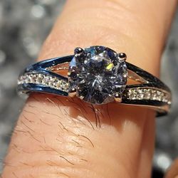 New! 925 Stirling Silver Size 9 Beautiful!