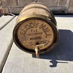 Vintage wooden wine barrel-empty
