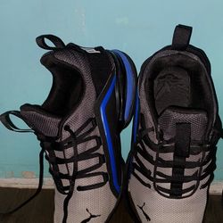 Male Puma Shoes (Size: 7.5) 👉$20 Firm!👈