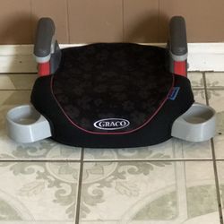 LIKE NEW GRACO BOOSTER SEAT!!!!