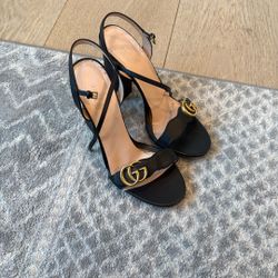 Gucci heels size 40.5