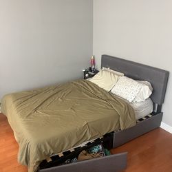 Queen Sized Bed Frame (Light Grey)