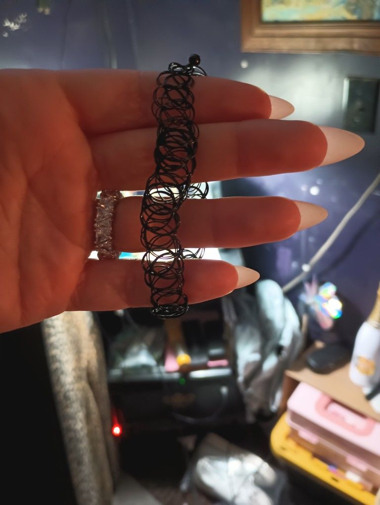 Chokers