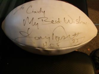 Wilson signed Football . Tony Dorsett #33