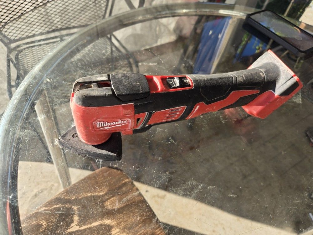 Milwaukee Multi Tool