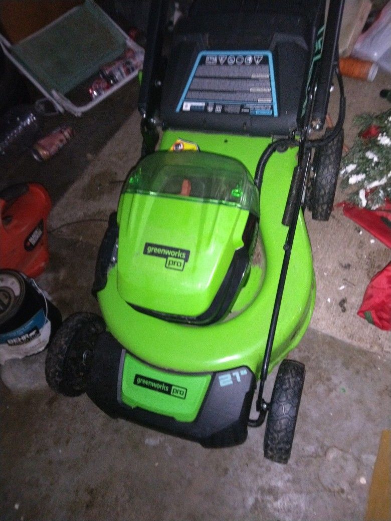 Lawn Mower 