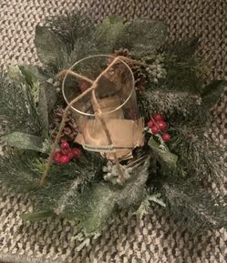  Centerpiece winter you can put a candle in center
