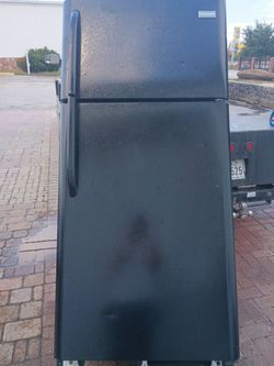 Frigidaire refrigerator