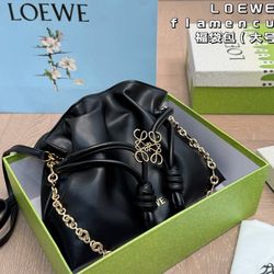 Loew Totebag Black Black Shoulder Bags