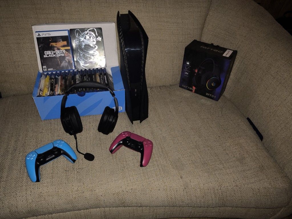 PS5 Black Disc Version Bundle Great Deal (OBO)