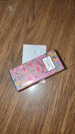Gucci flora perfume