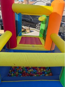 Inflatable with Ball Pit for kids