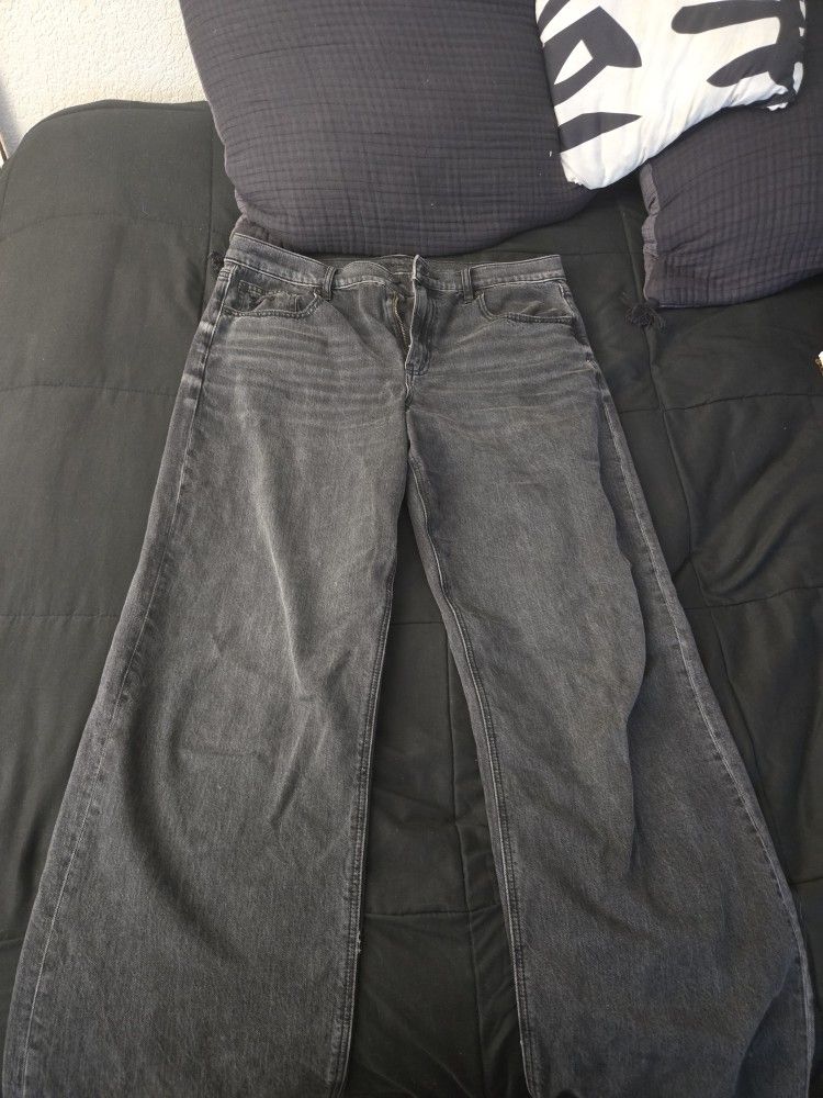 American Eagle Baggy Jeans