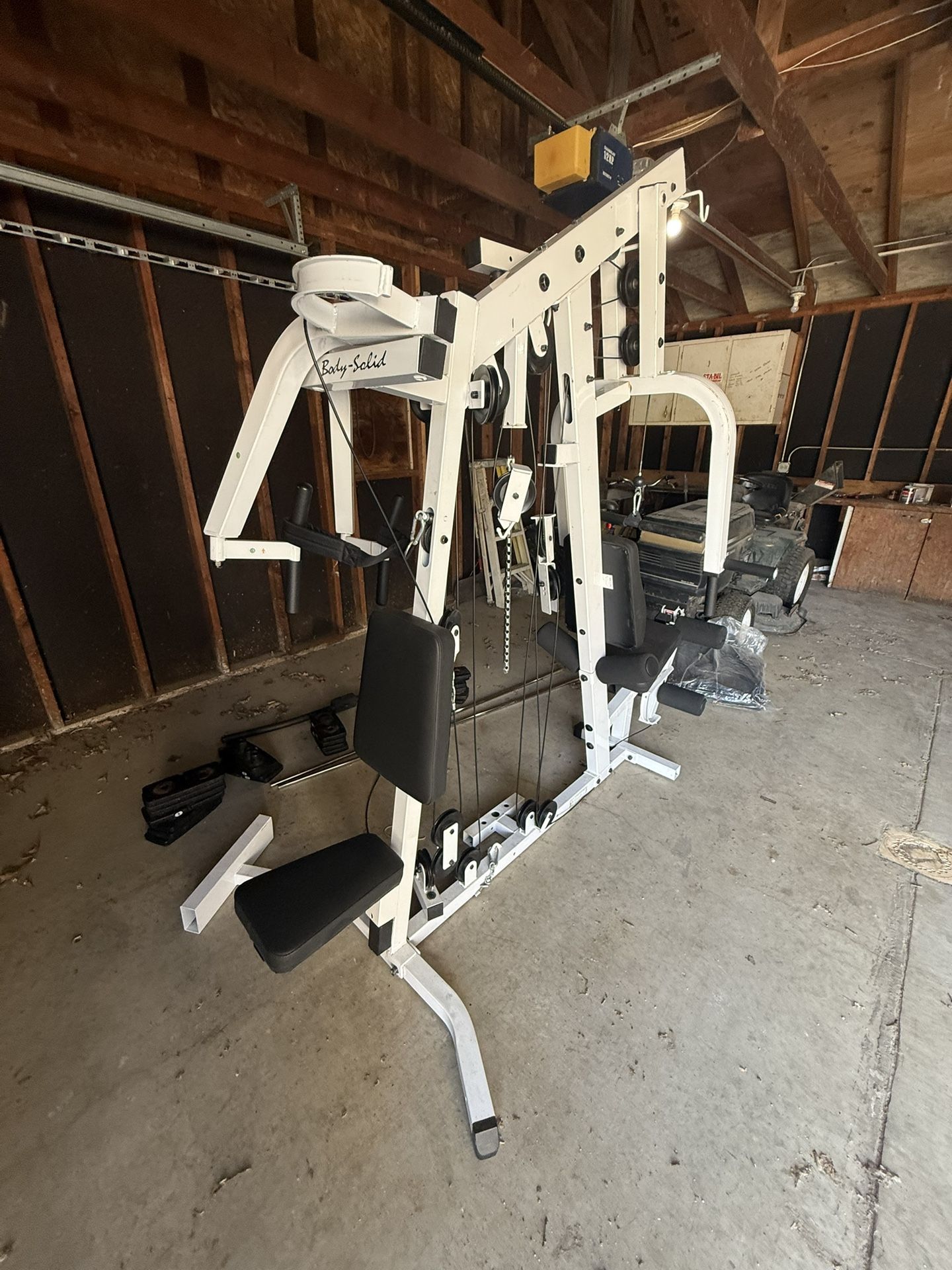 Body Solid Home Gym With Weights