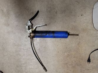 Manual Grease Gun with Flex Hose