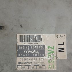 Toyota   3VZ.   ECM