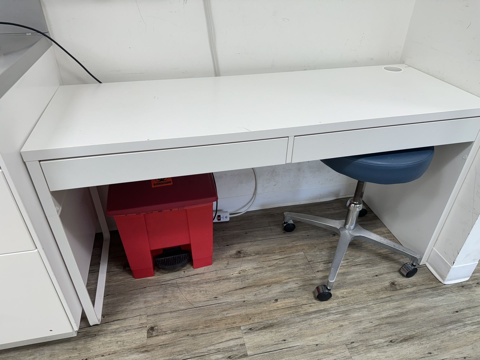 While IKEA Office Desks White Bookshelves   