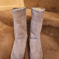 Size 9 Fur Boots 