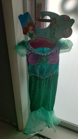 Kids custumes sizes 4 to 7 New 30%off If You Buy  3 Or More