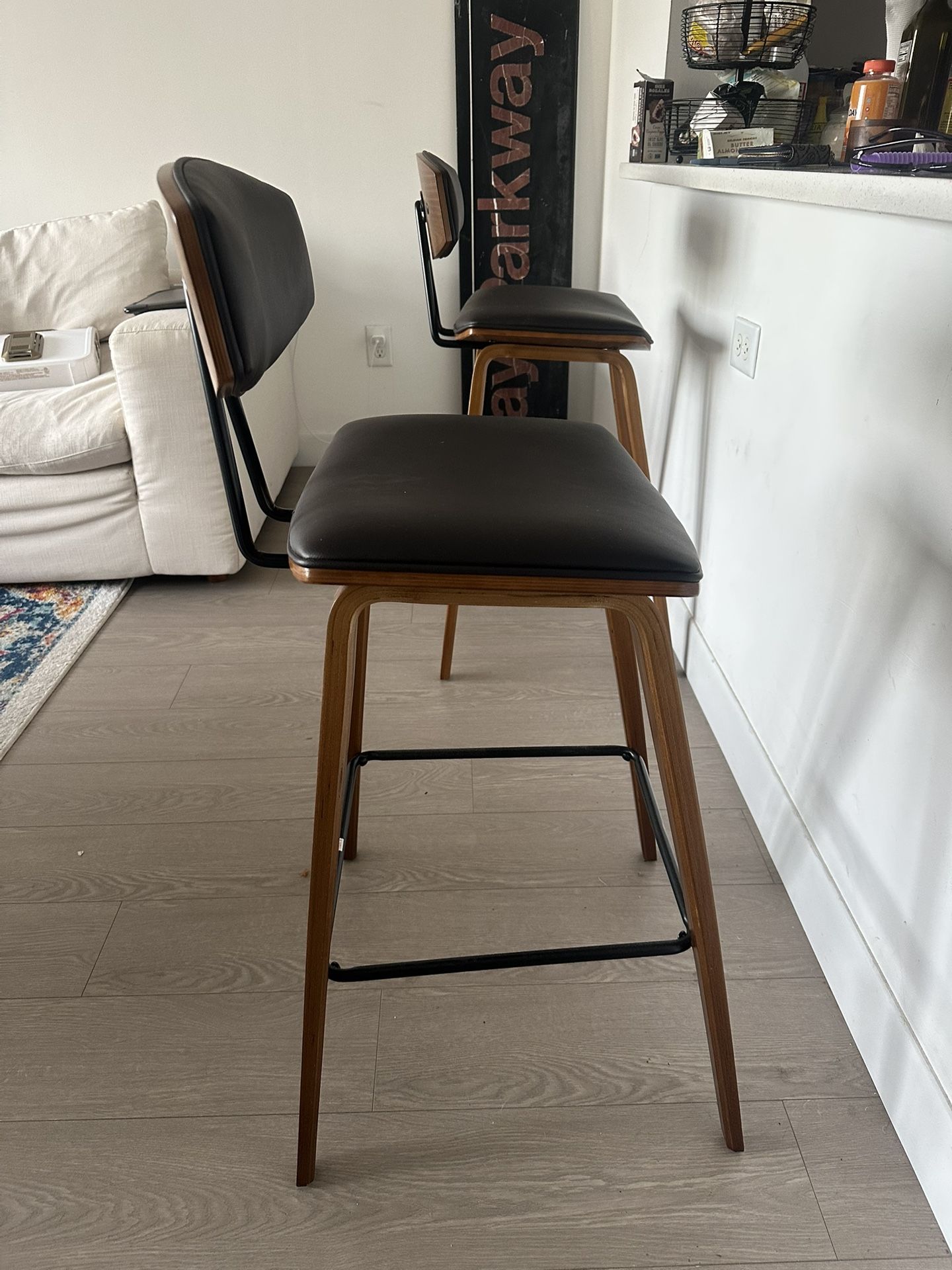 Vegan leather Counter/ Bar chairs