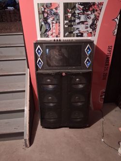 Touchscreen Karaoke machine