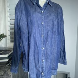 Chicos Denim Blue Jean metallic sparkle silver collared shirt