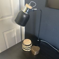 Lamp with USB Charging Port