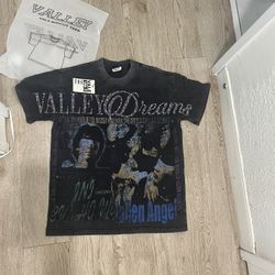 Valley Tshirt Small