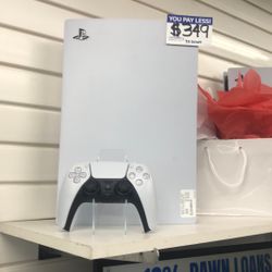 PlayStation 5 W/ Controller 