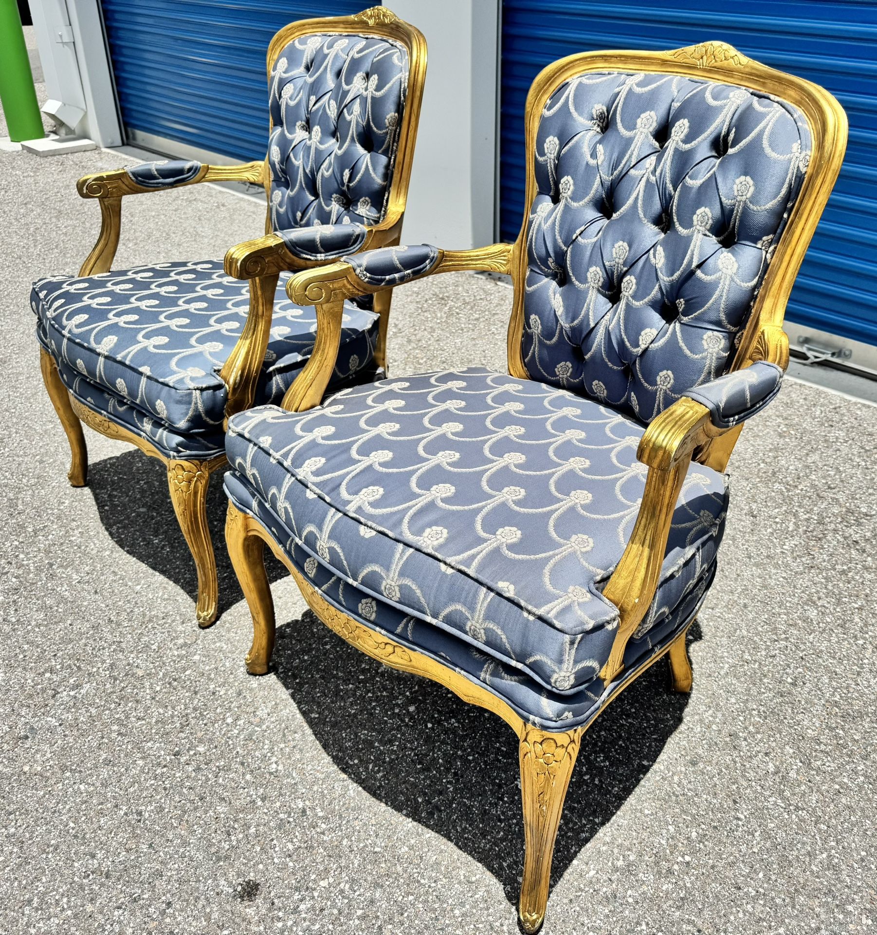 FRENCH LOUIS XV ROCOCO ARM CHAIRS GOLD LEAF TUFTED ITALY