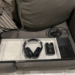 Astro A40