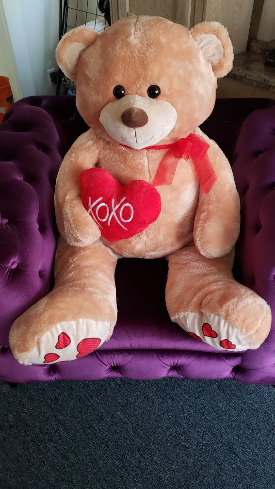 Hugfun Teddy Bear 5 Foot Bear Holding Xoxo Heart