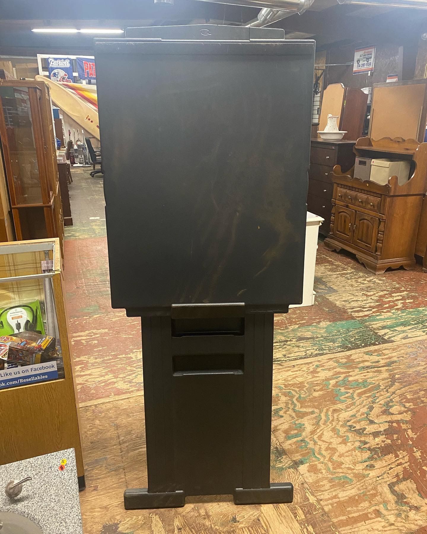 Duramax Quartet Plastic Portable Easel $50 2 Available