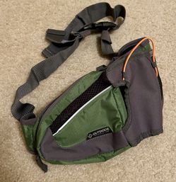 Green Gray Athletic Fanny Pack