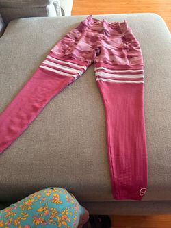 BOMBSHELL WORKOUT LEGGINGS