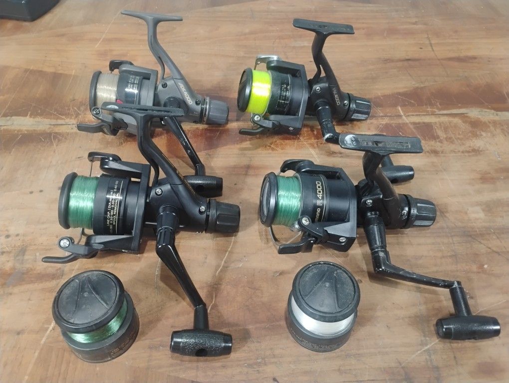 4 Shimano 4000 Size Quickfire Fishing Reel Reels
